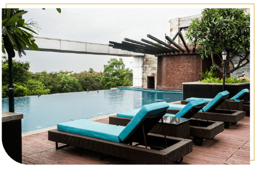 The Oterra Offers a Refreshing Dip at the Infinity Swimming Pool